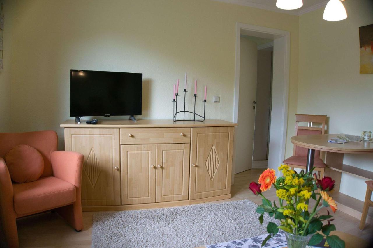 F-1042 Ferienwohnung Enna Sellin  Exteriér fotografie